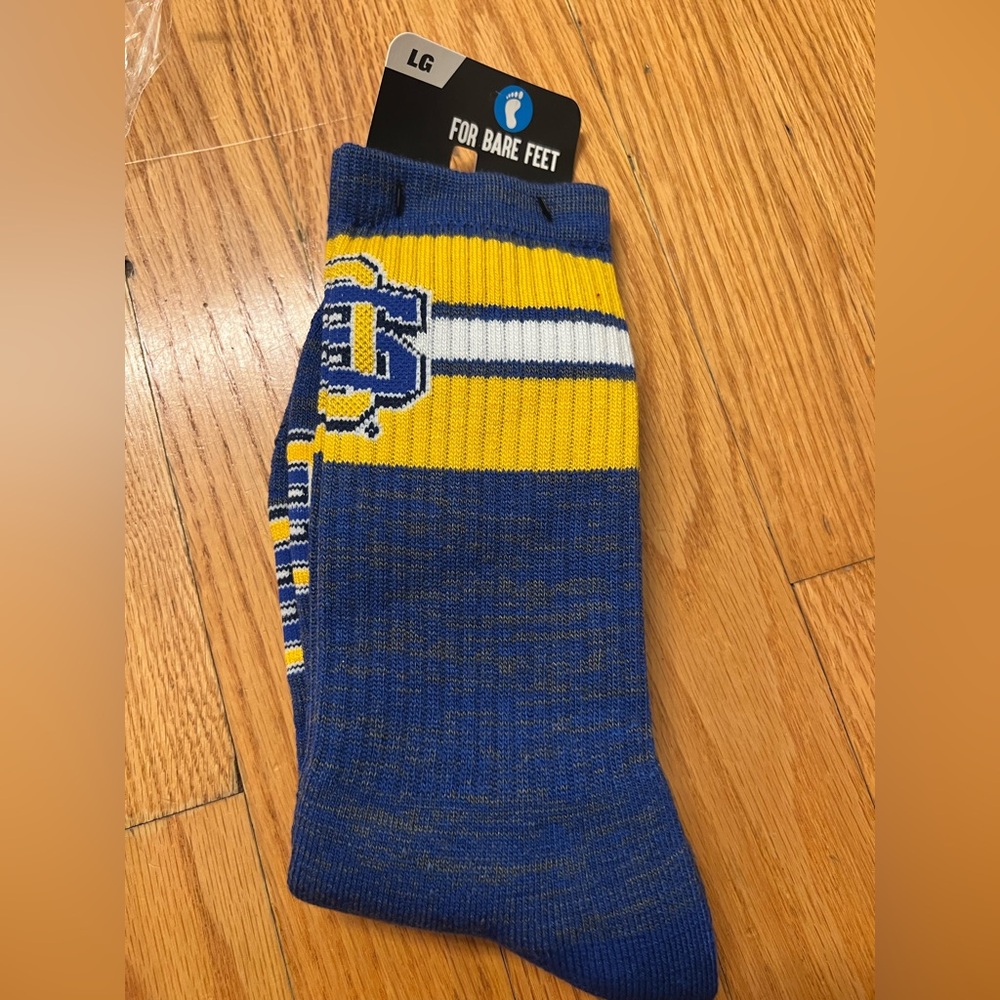 For Bare Feet Blue and Yellow Casual Socks South Dakota